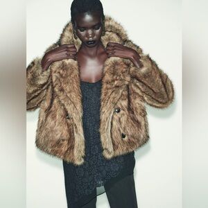 ZARA Luxurious SHORT Faux Fur Coat Jacket Size Small SOLD OUT RARE